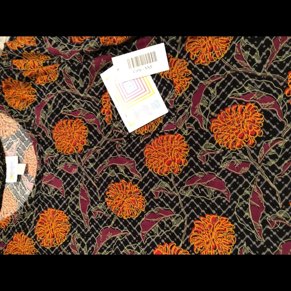 Lularoe - Picture 7 of 7